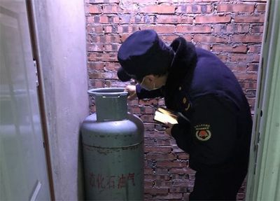 守护地区燃气安全 左家庄执法队开展瓶装液化石油气专项检查行动